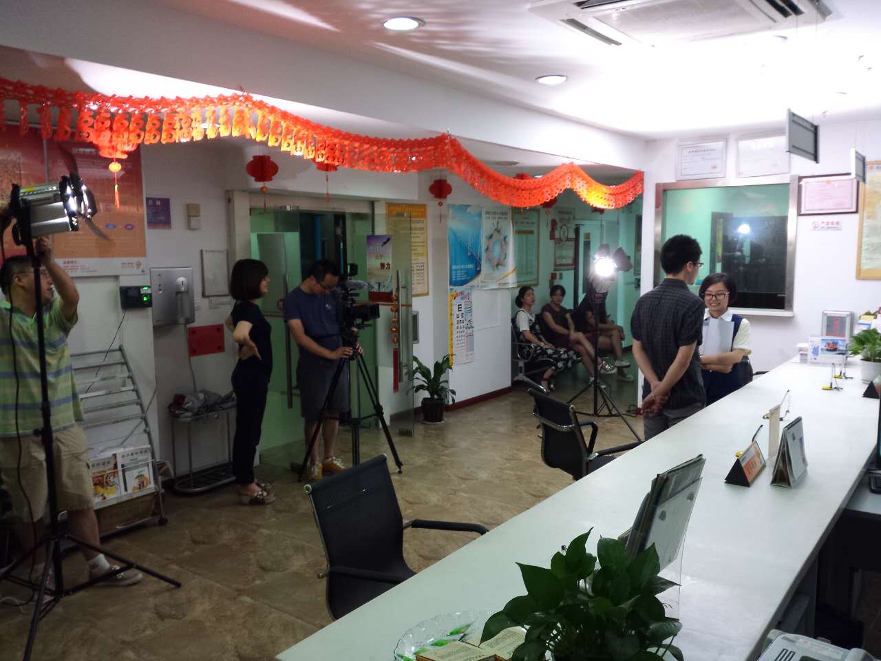 陽(yáng)光關(guān)愛(ài) 無(wú)處不在--陽(yáng)光人壽在溫州拍攝理賠微電影